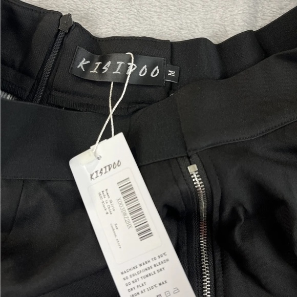 Kisidoo Women's black full zip short skirt size medium - Picture 4 of 6